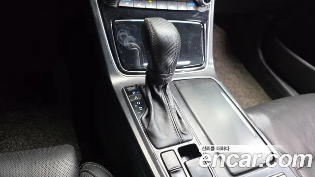 Hyundai Grandeur 2017 thumb 9