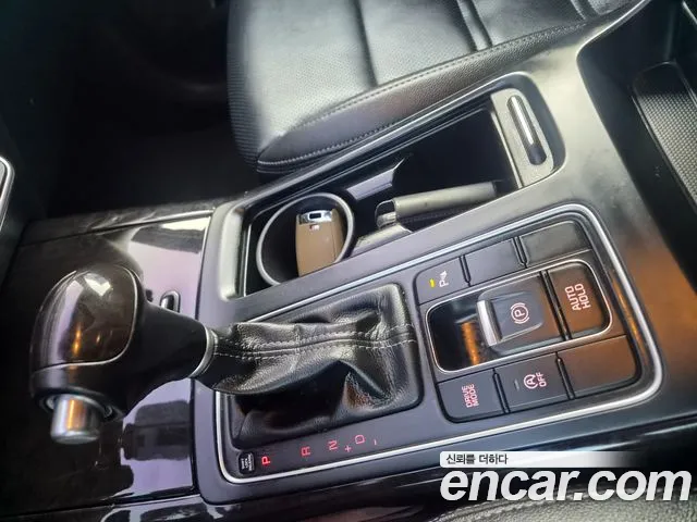 Kia Sorento 2017 thumb 9