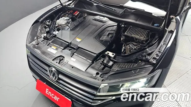 Volkswagen Touareg 2020 thumb 6