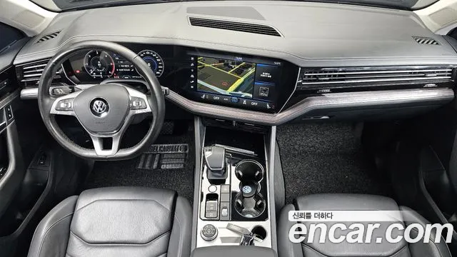 Volkswagen Touareg 2020 thumb 7