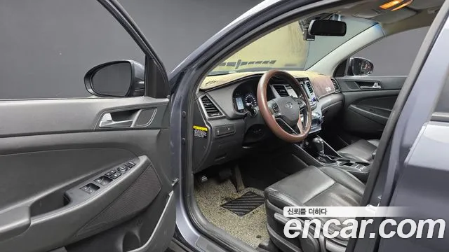 Hyundai Tucson 2015 thumb 10