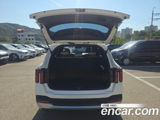 Kia Sorento 2023 thumb 5