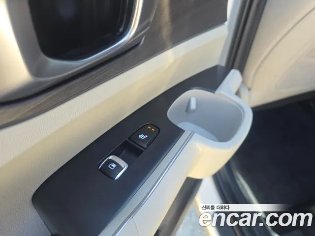 Kia Sorento 2023 thumb 8