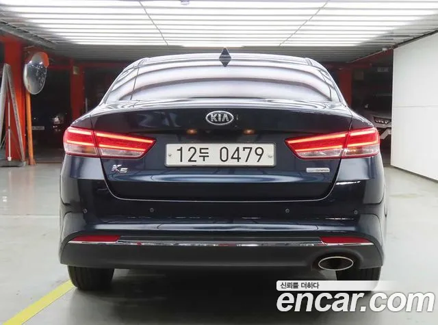 Kia K5 2016 thumb 3