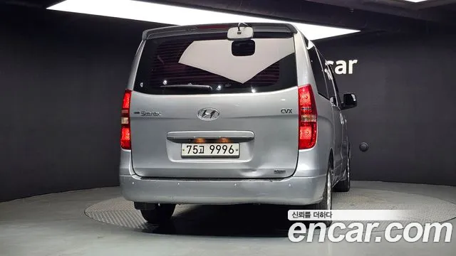 Hyundai Starex 2013 thumb 4
