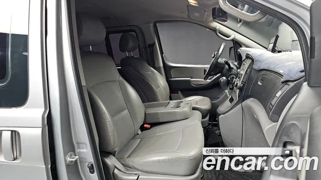 Hyundai Starex 2013 thumb 11