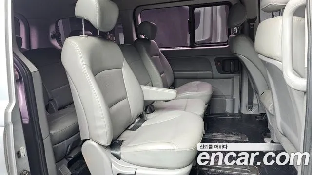 Hyundai Starex 2013 thumb 12