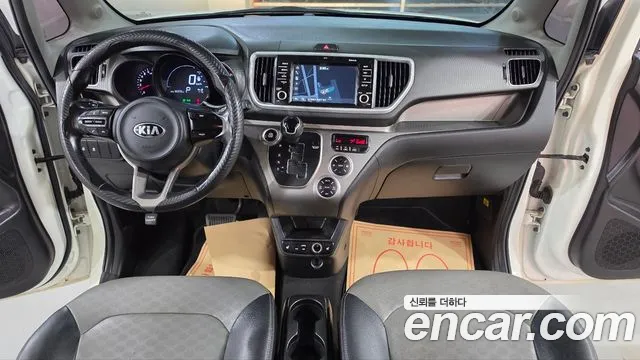 Kia Ray 2018 thumb 7