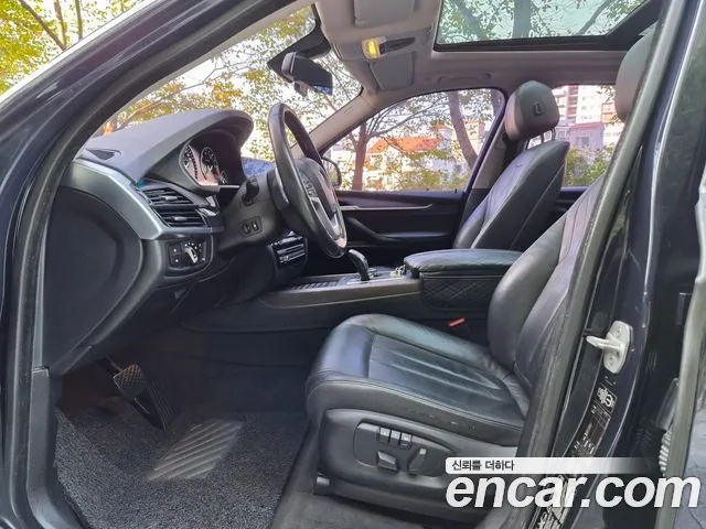 BMW X5 2015 thumb 10
