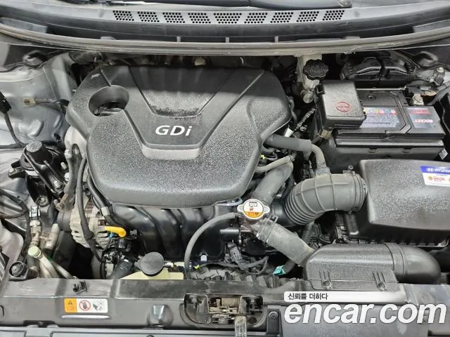 Hyundai Avante 2013 thumb 5
