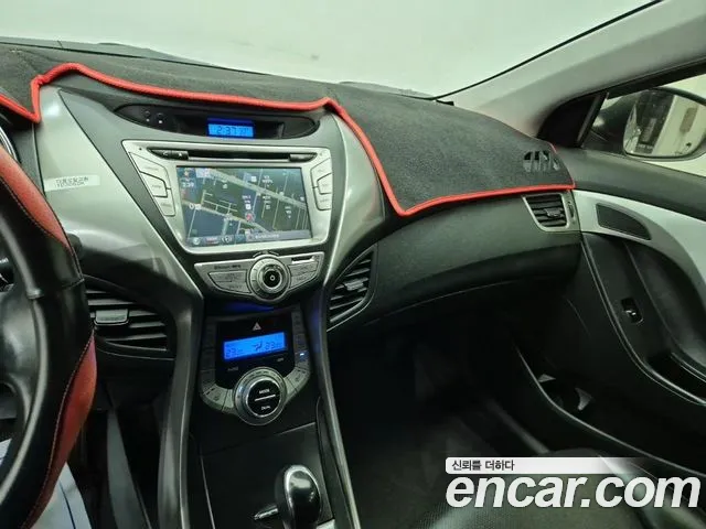Hyundai Avante 2013 thumb 9