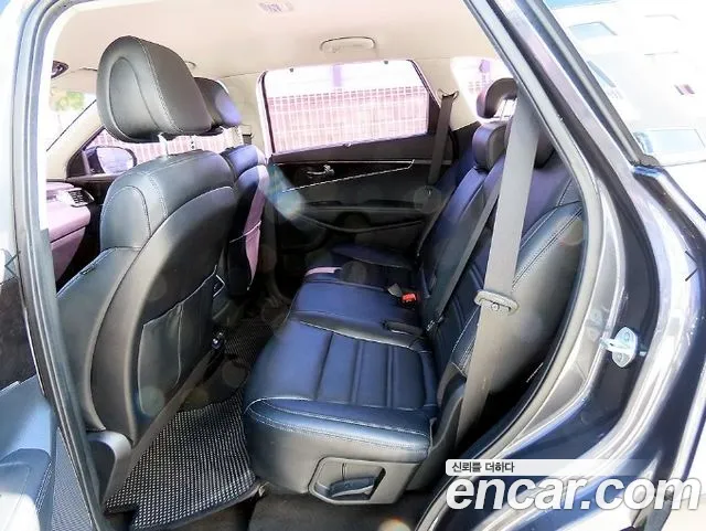 Kia Sorento 2015 thumb 6