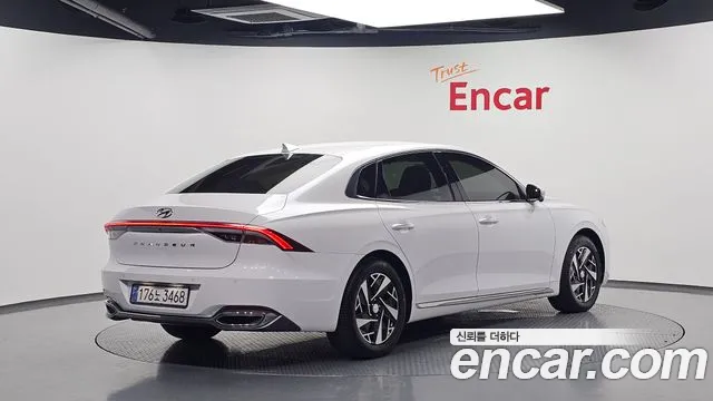 Hyundai Grandeur 2022 thumb 2