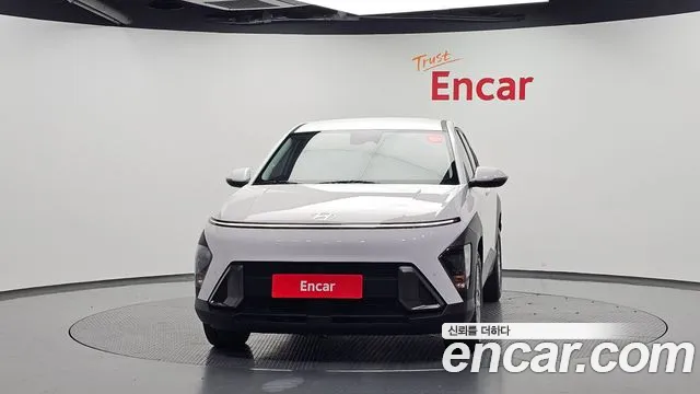 Hyundai Kona 2023 thumb 3