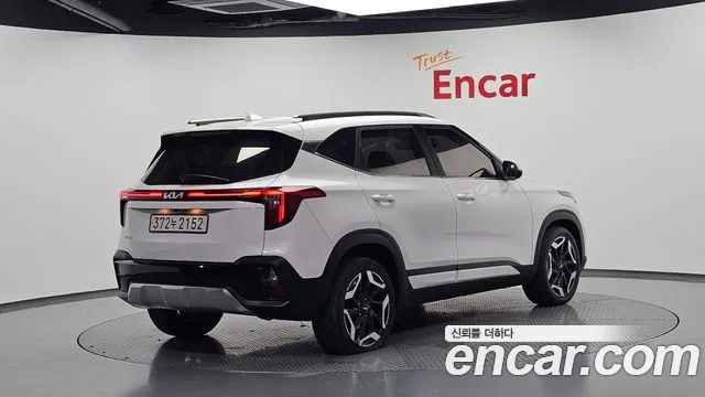 Kia Seltos 2022 thumb 2