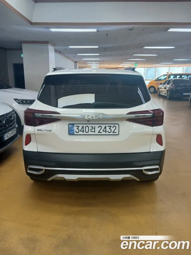 Kia Seltos 2021 thumb 2
