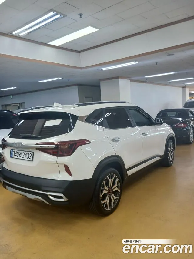 Kia Seltos 2021 thumb 3