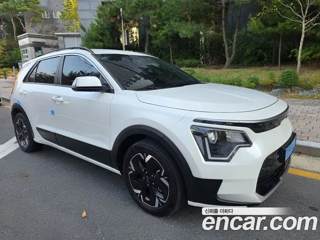 Kia Niro 2022 thumb 2