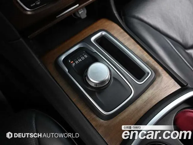 Chrysler 300C 2016 thumb 9