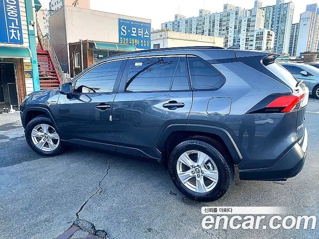 Toyota RAV4 2021 thumb 2