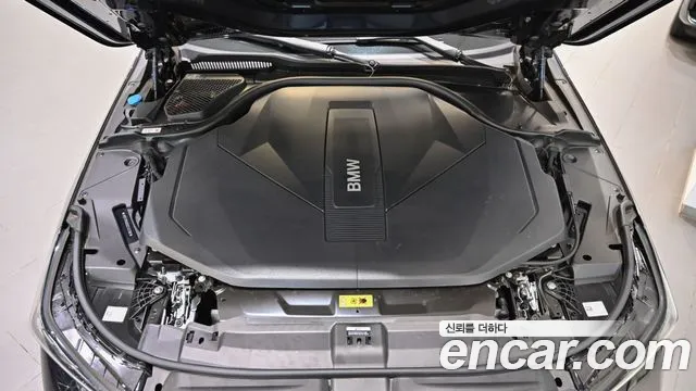 BMW i5 2025 thumb 6