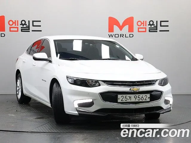 ChevroletGMDaewoo Malibu 2018 thumb 2