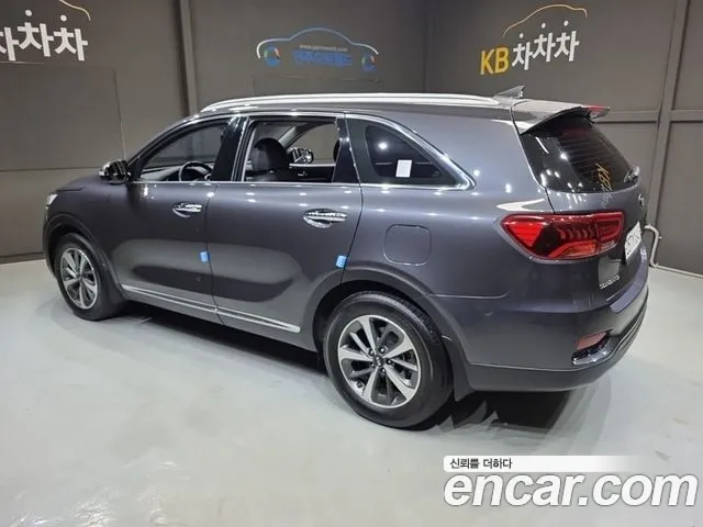 Kia Sorento 2018 thumb 2