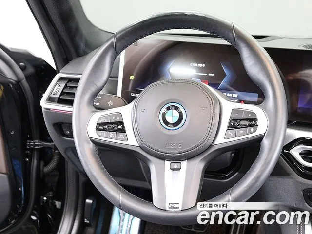 BMW i4 2024 thumb 9