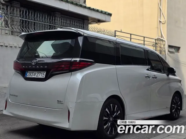Toyota Alphard 2025 thumb 3