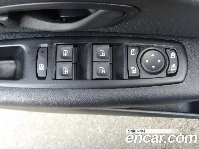 Renault-KoreaSamsung Fluence 2018 thumb 10