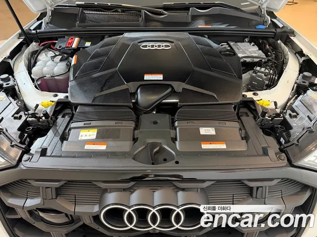 Audi Q7 2025 thumb 6