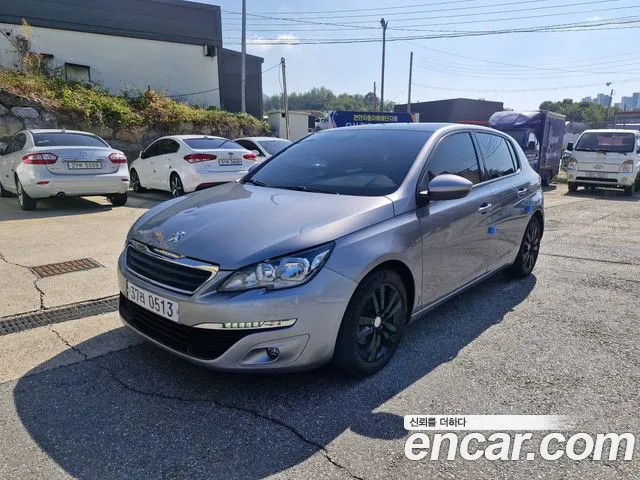 Peugeot 308 2015 thumb 11