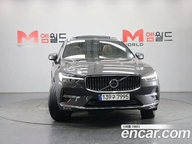 Volvo XC60 2024 thumb 3