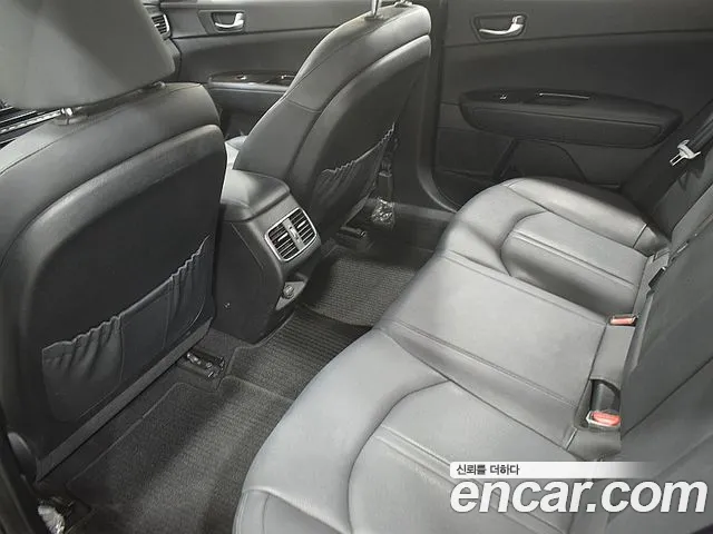 Kia K5 2016 thumb 6