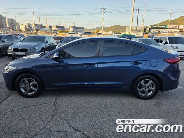 Hyundai Avante 2016 thumb 4