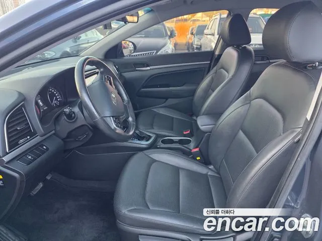 Hyundai Avante 2016 thumb 9