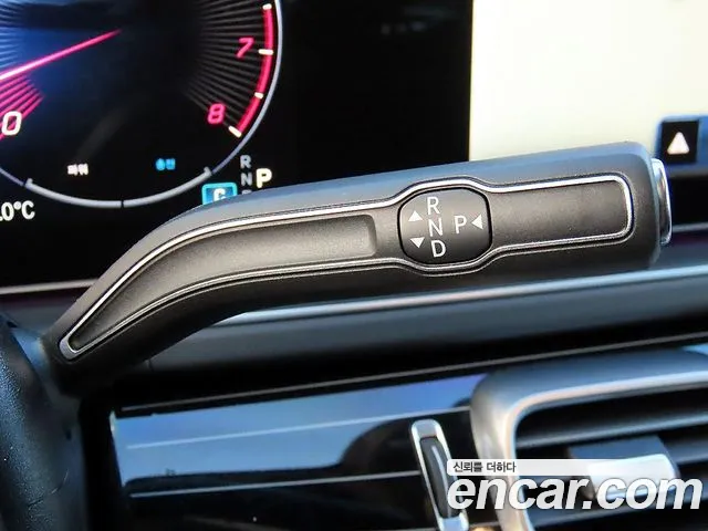 Mercedes-Benz GLS 2025 thumb 9