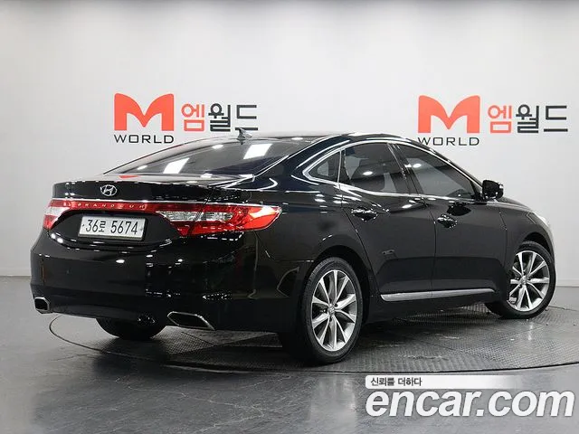 Hyundai Grandeur 2015 thumb 2