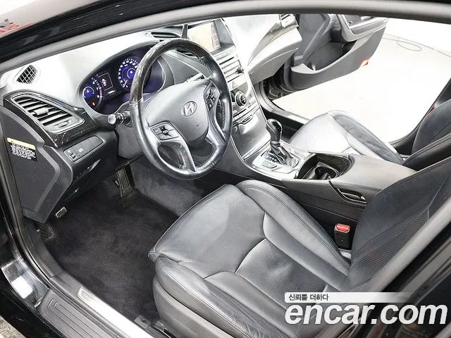 Hyundai Grandeur 2015 thumb 10