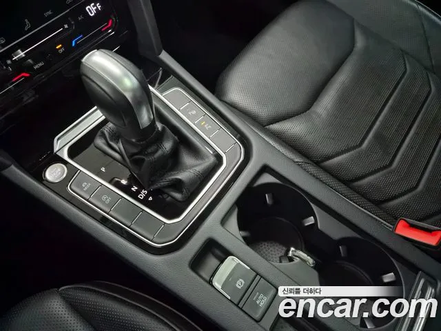 Volkswagen Arteon 2023 thumb 9