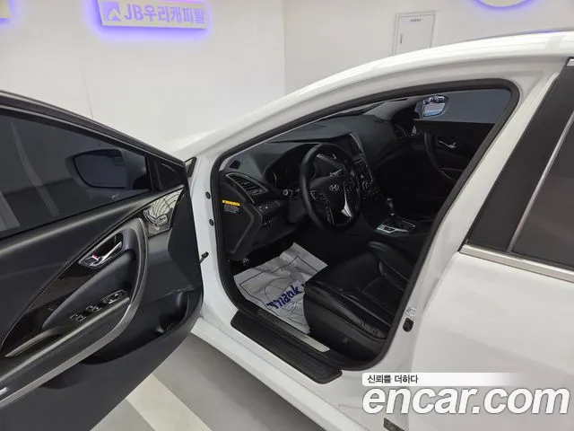 Hyundai Grandeur 2016 thumb 10
