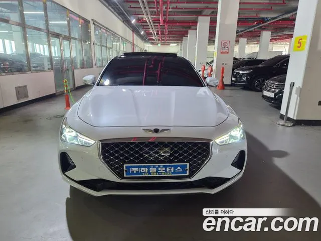 Genesis G70 2019 thumb 3