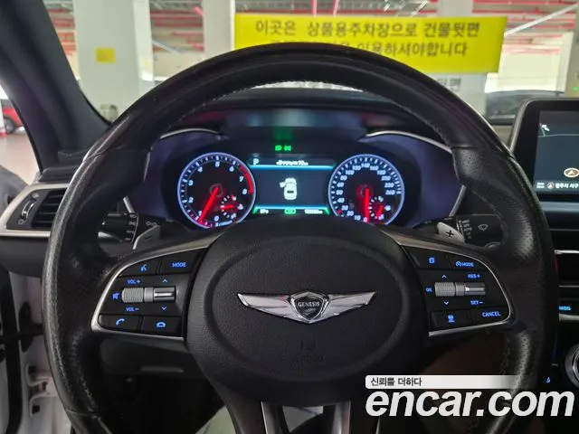 Genesis G70 2019 thumb 6