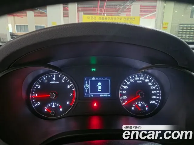 Kia K5 2017 thumb 10