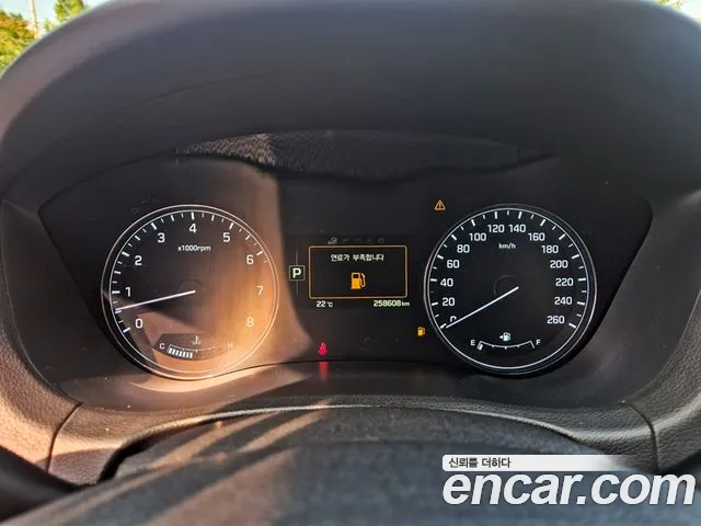 Hyundai Genesis 2014 thumb 10