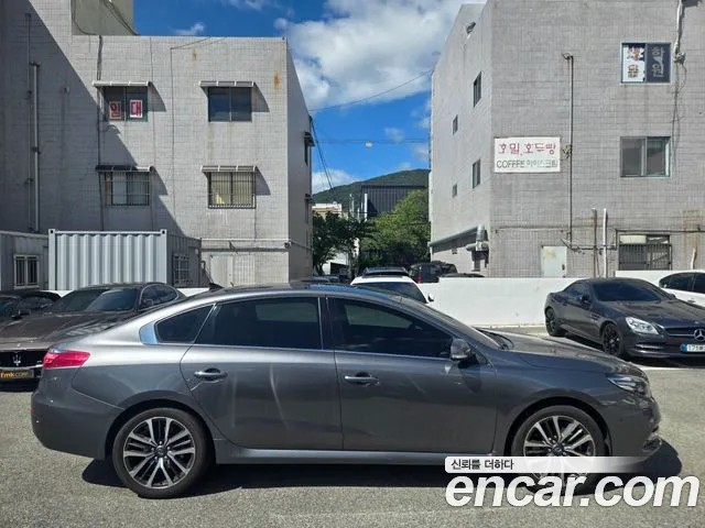 Renault-KoreaSamsung Latitude 2017 thumb 7