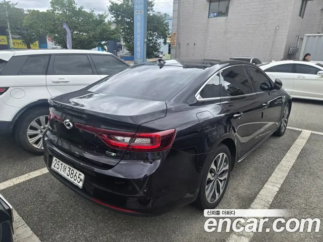 Renault-KoreaSamsung Megane 2017 thumb 5