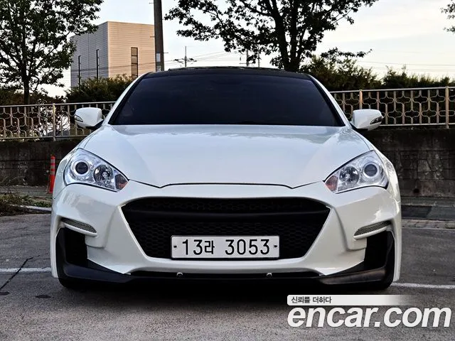 Hyundai Genesis 2010 thumb 3