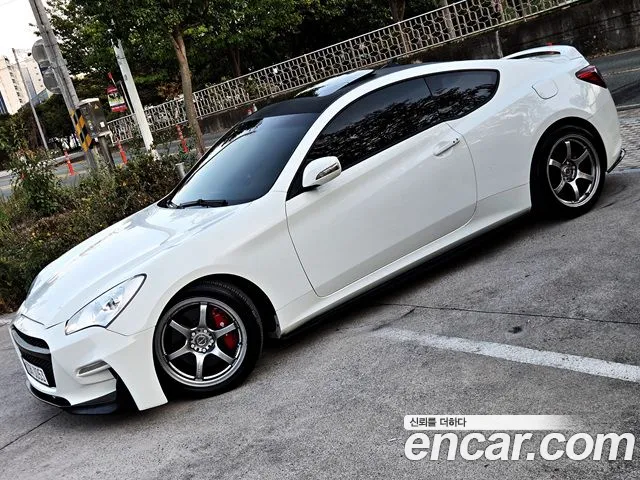 Hyundai Genesis 2010 thumb 12