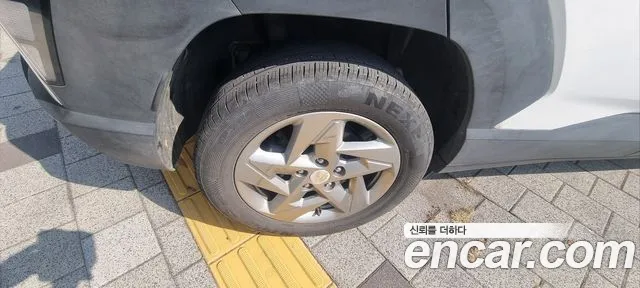 Hyundai Kona 2023 thumb 5